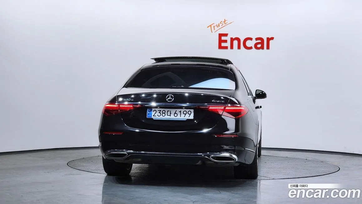 Mercedes-Benz S-Class 2023 из KR, фото 2