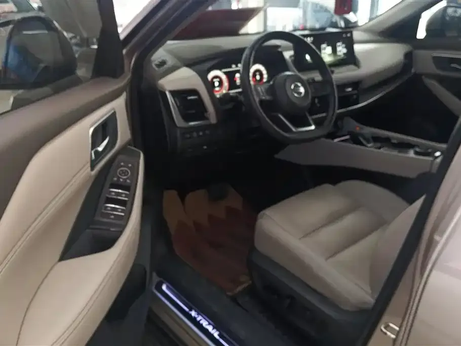 Nissan X-Trail 2021 из CN, фото 3