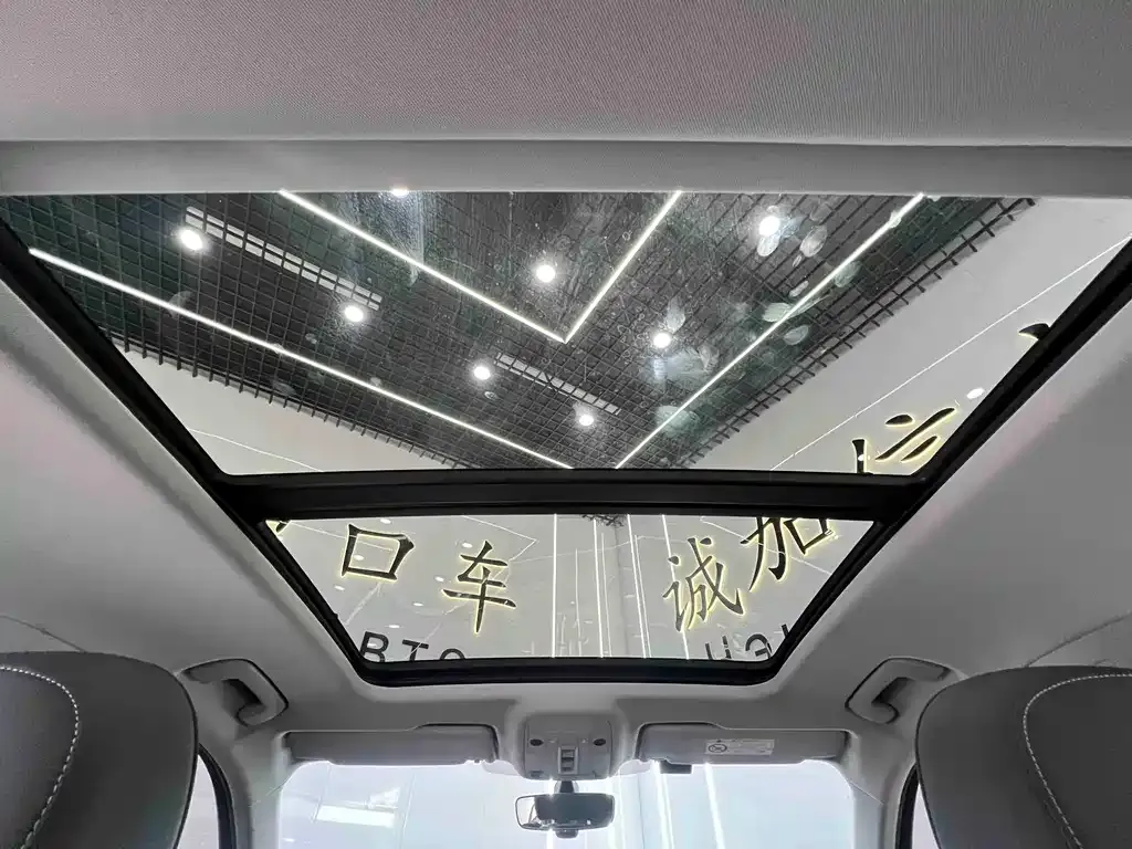 Audi Q3 2023 из CN, фото 9