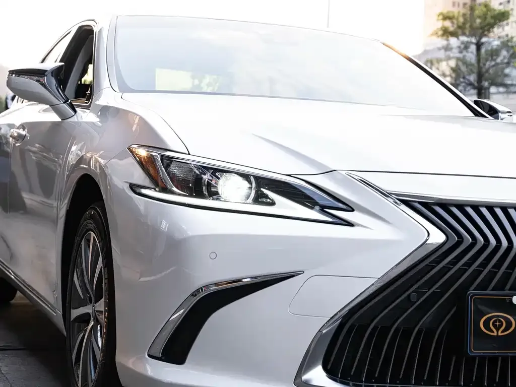 Lexus ES 2021 из CN, фото 5