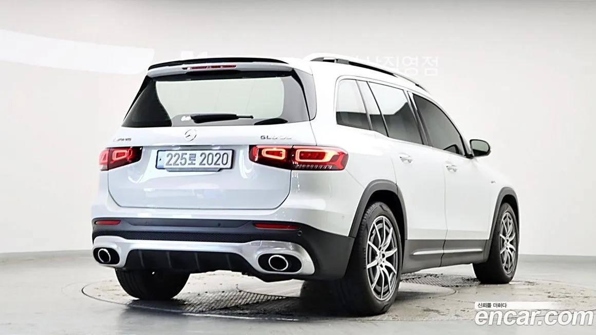 Mercedes-Benz GLB-Class — фото 2