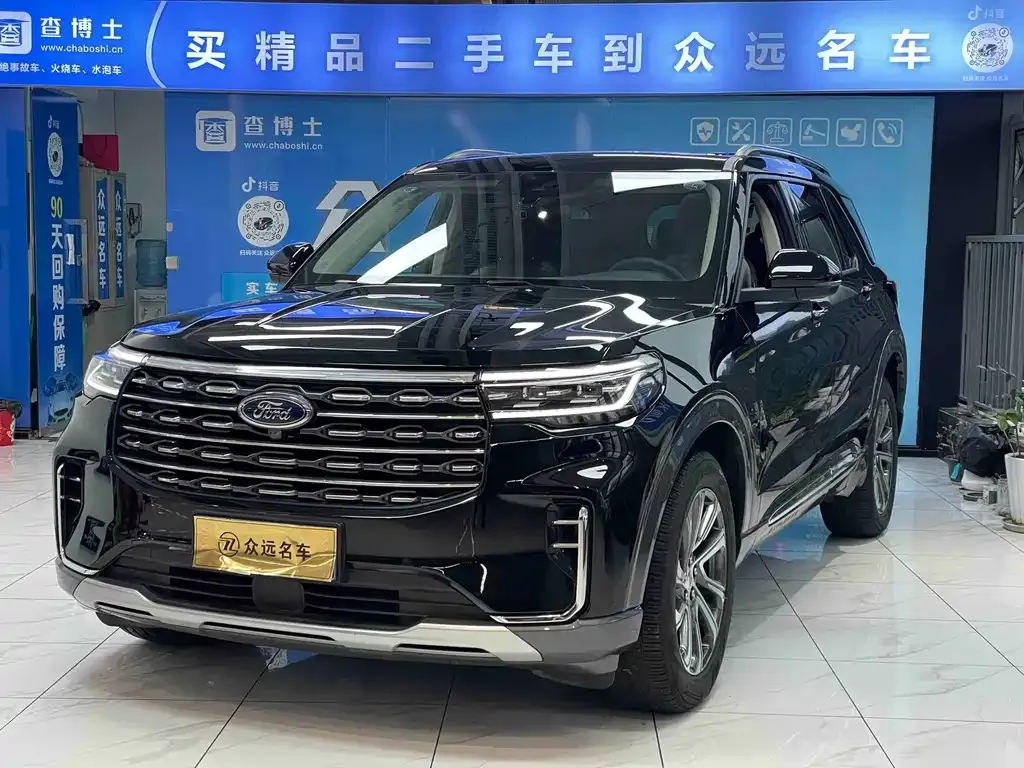 Ford Explorer 2022 из CN, фото 1