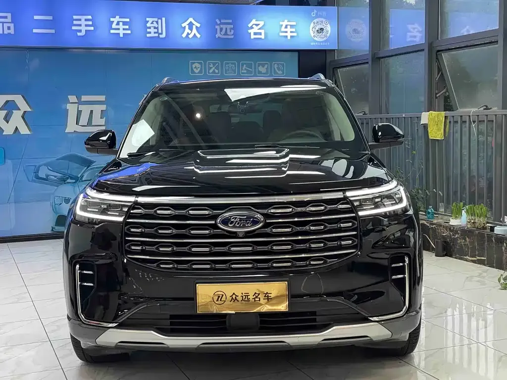 Ford Explorer 2022 из CN, фото 2