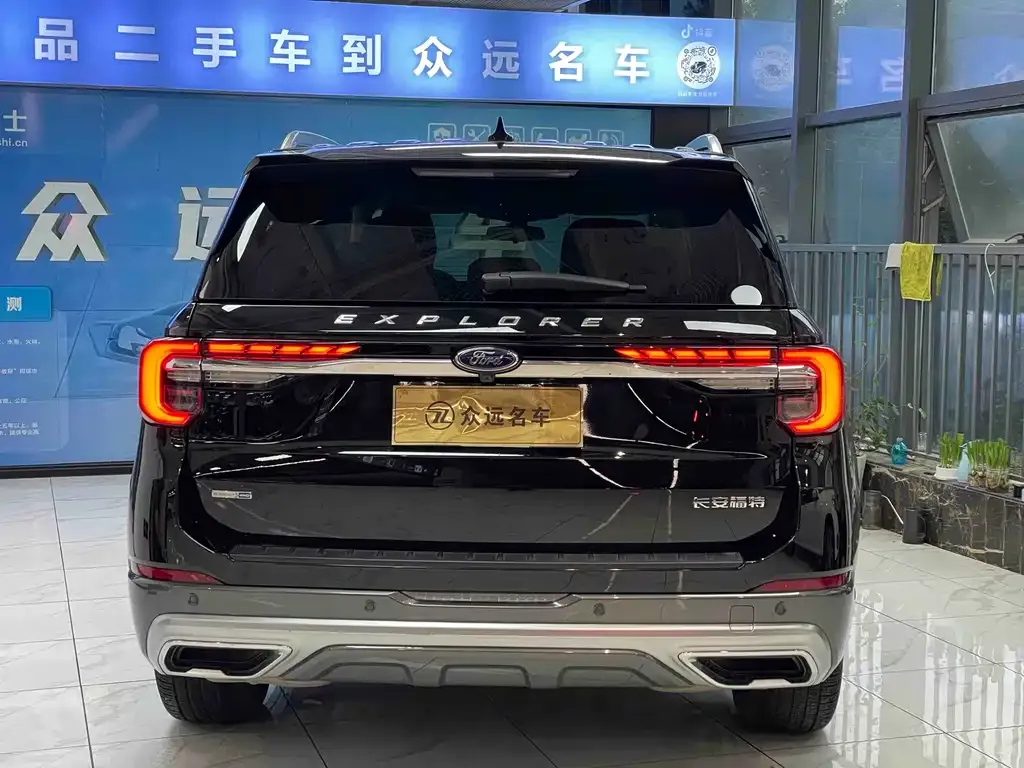 Ford Explorer 2022 из CN, фото 5
