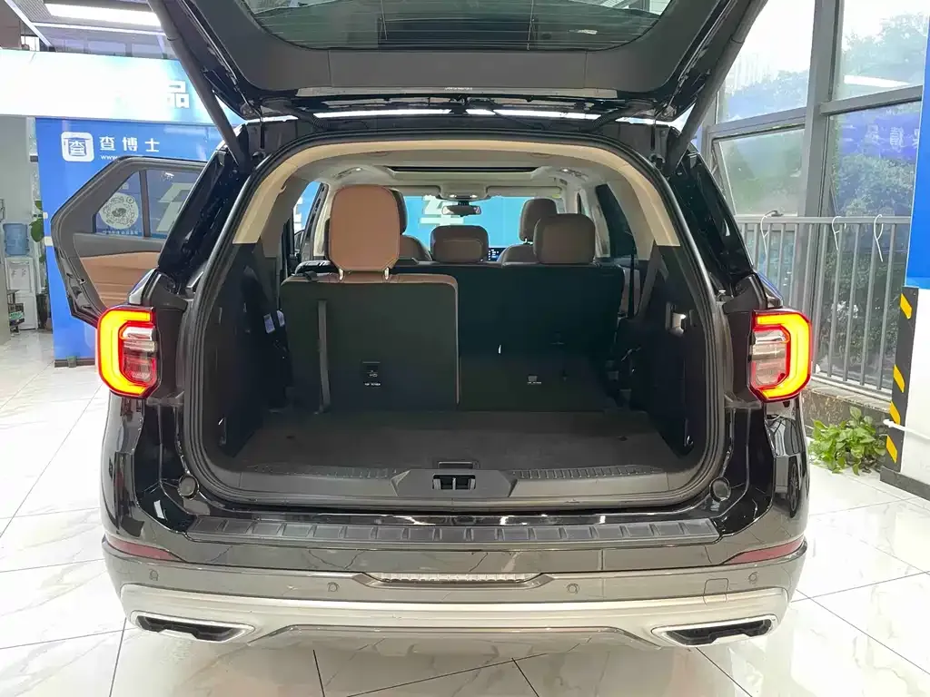 Ford Explorer 2022 из CN, фото 9