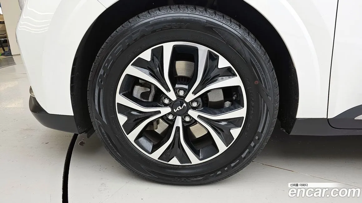 Kia Carnival 2023 из KR, фото 3