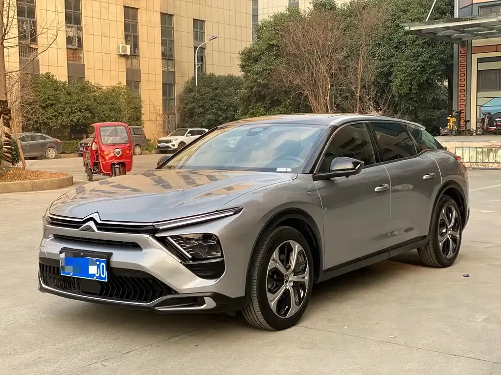 Citroen C5 X 2023 из CN, фото 1