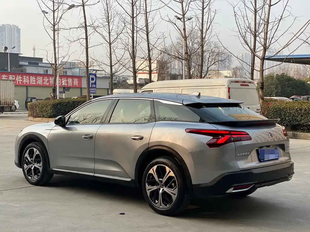 Citroen C5 X 2023 из CN, фото 10