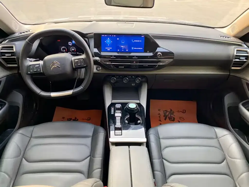 Citroen C5 X 2023 из CN, фото 5