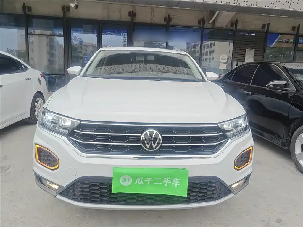 Volkswagen T-Roc 2021 из CN, фото 3