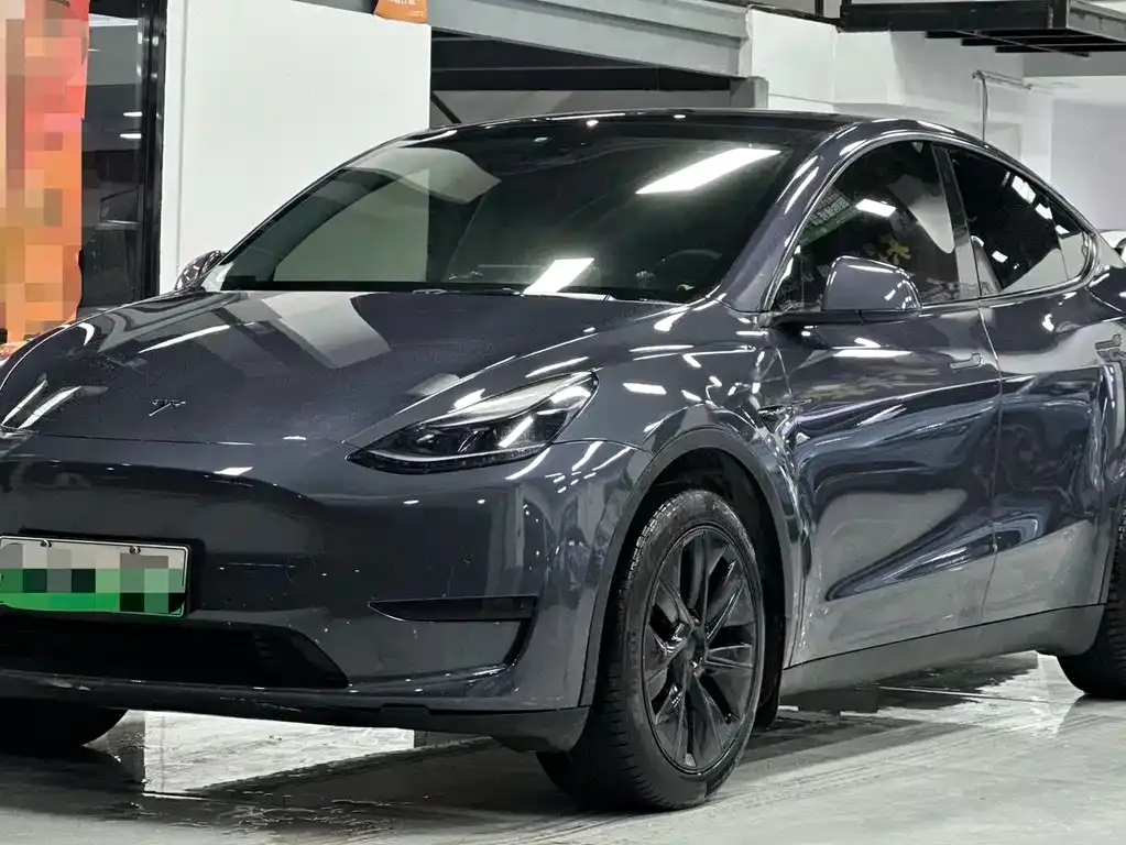 Tesla Model Y 2023 из CN, фото 1
