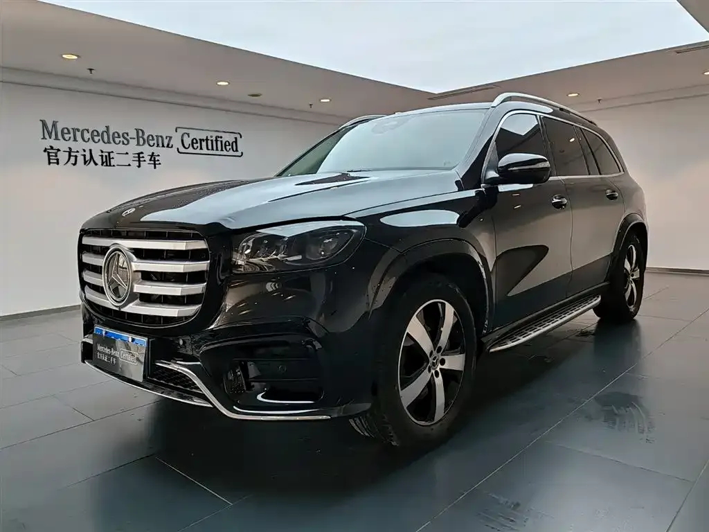 Mercedes-Benz GLS — фото 1