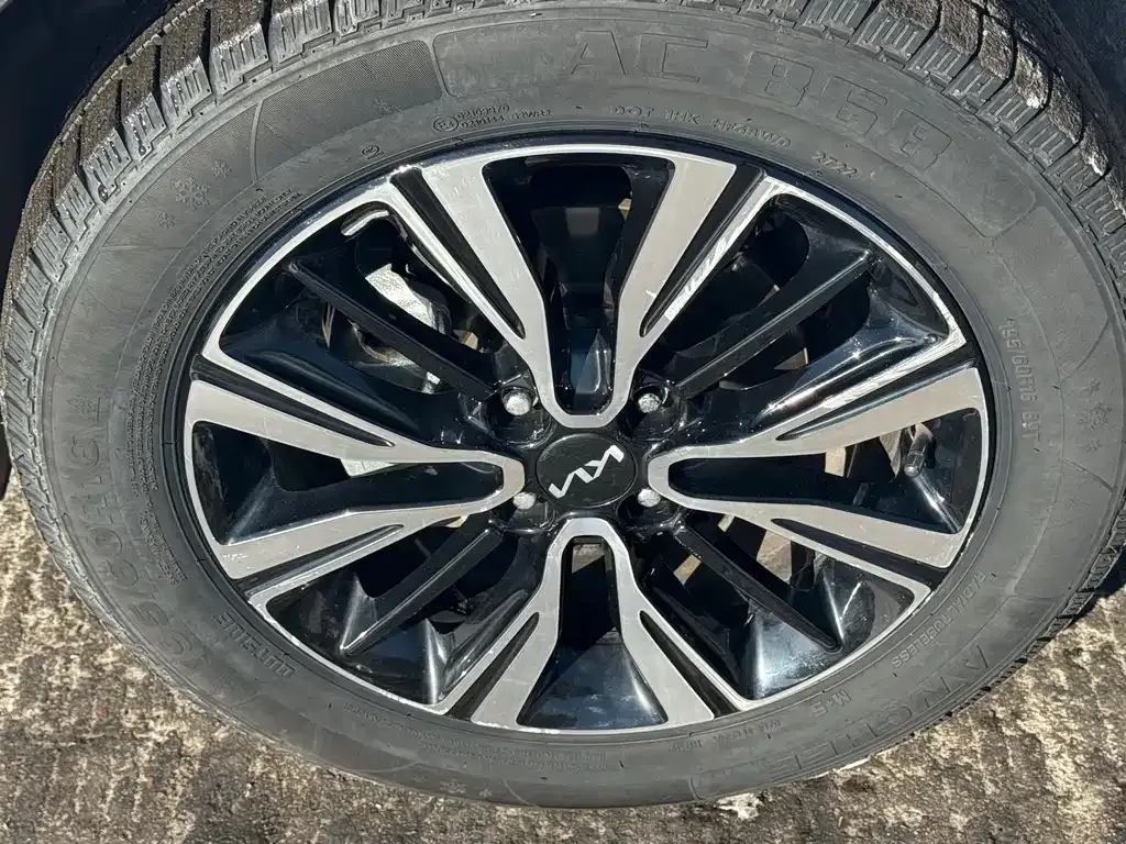 Kia KX1 — фото 9