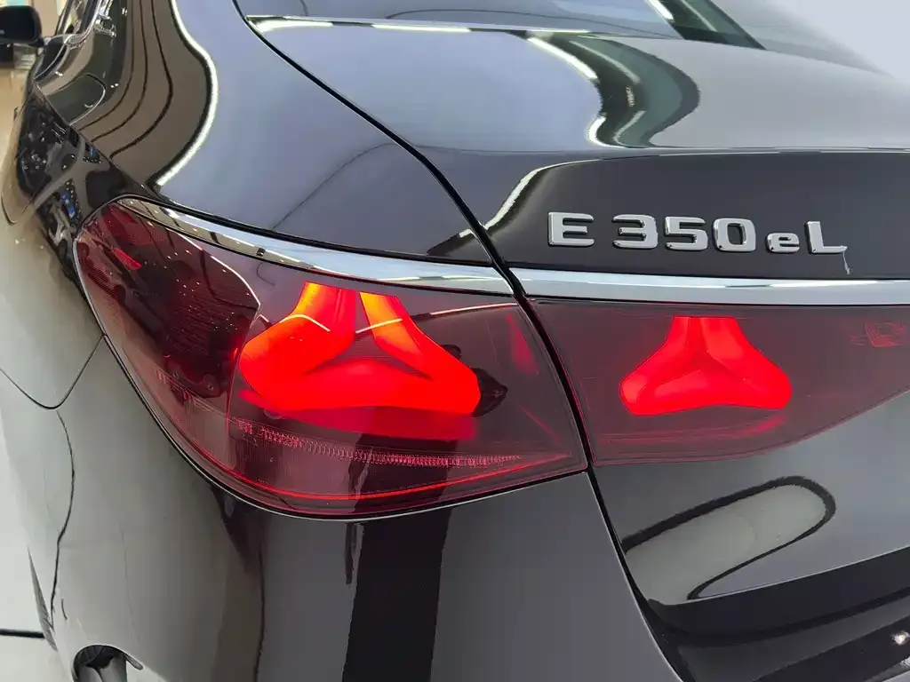 Mercedes-Benz E-Class New Energy — фото 8