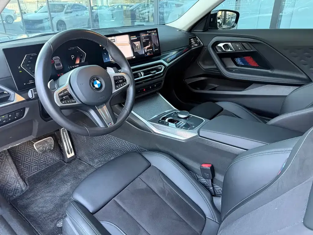 BMW 2 Series (Import) 2025 из CN, фото 5