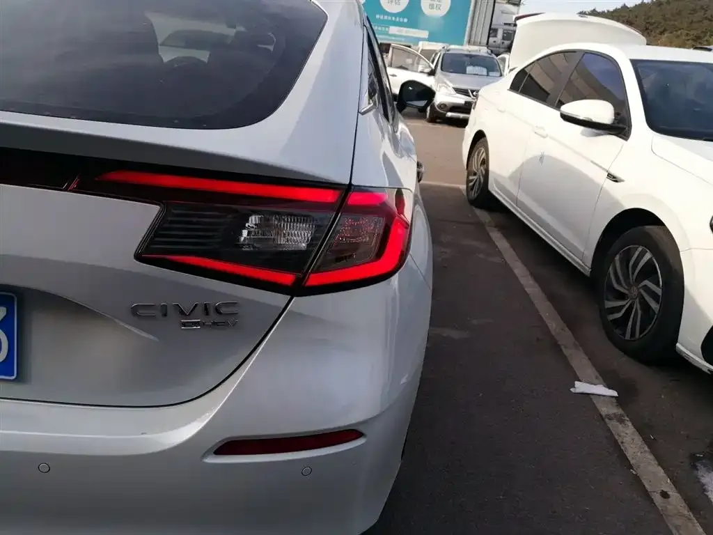 Honda Civic 2025 из CN, фото 3