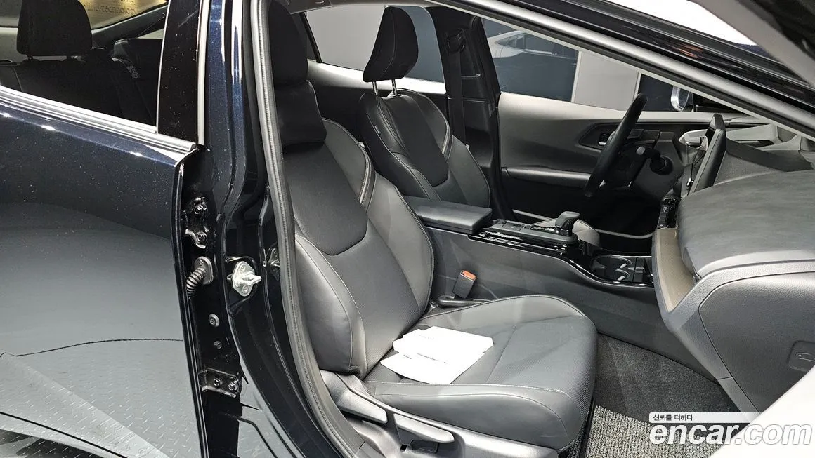 Toyota Prius 2024 из KR, фото 7