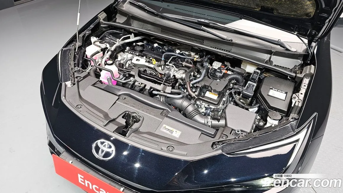 Toyota Prius 2024 из KR, фото 9
