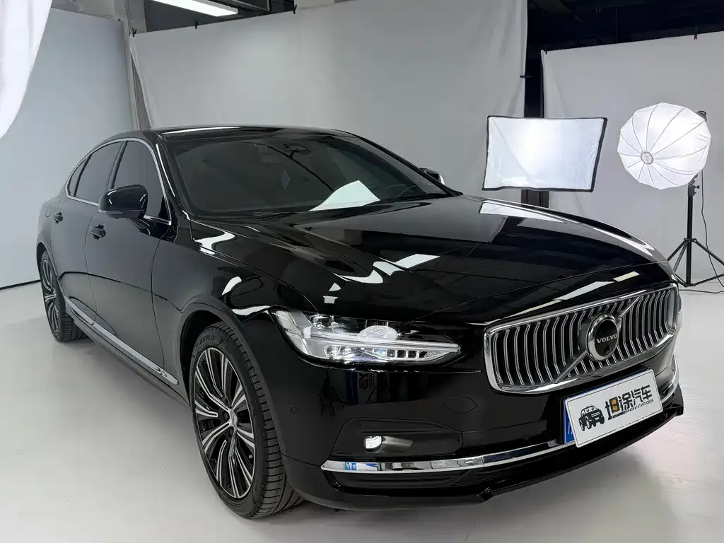 Volvo S90 2025 из CN, фото 6
