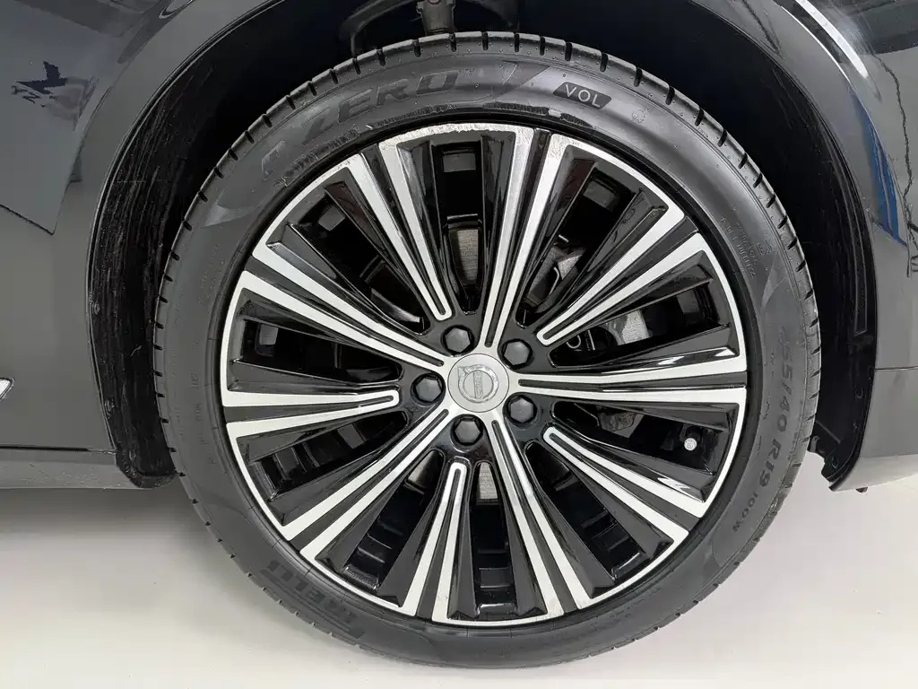 Volvo S90 2025 из CN, фото 4