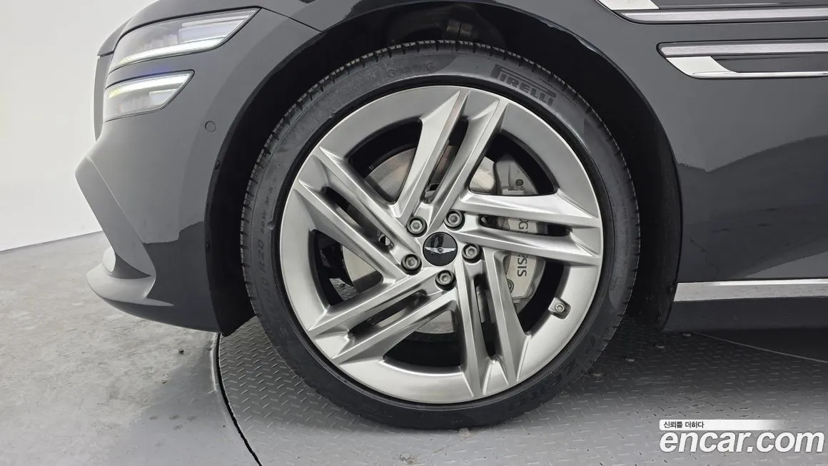 Genesis G80 — фото 10
