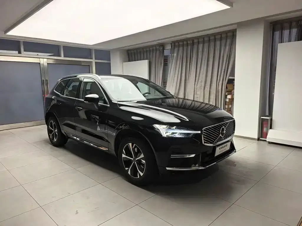 Volvo XC60 2025 из CN, фото 3