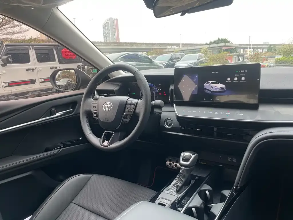 Toyota Camry 2025 из CN, фото 5