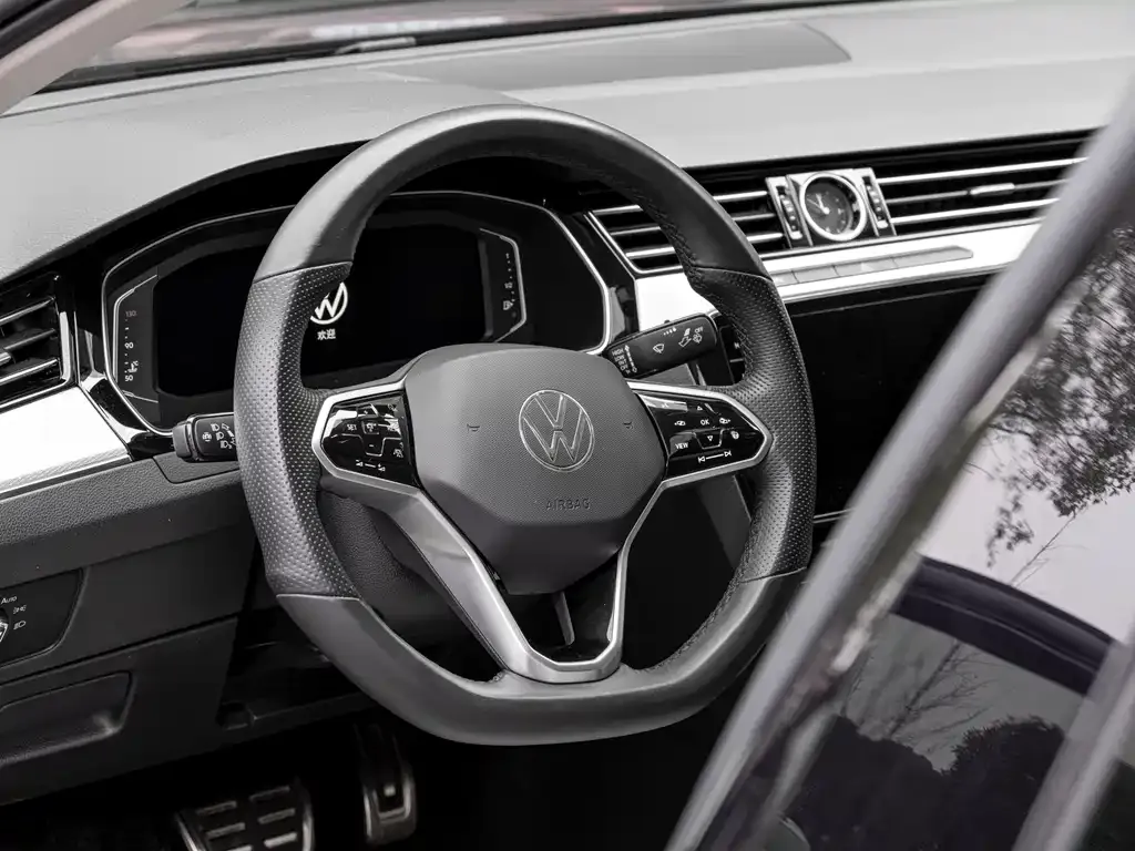 Volkswagen Sagitar 2023 из CN, фото 5