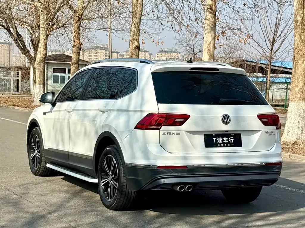 Volkswagen Tiguan L 2021 из CN, фото 9