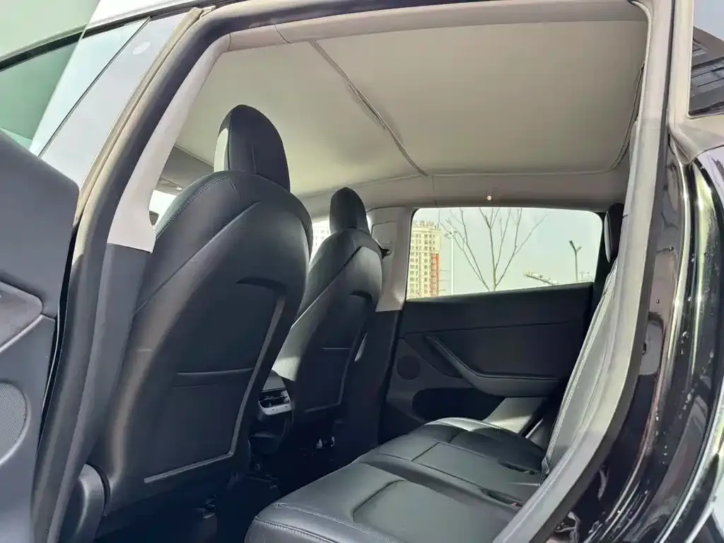 Tesla Model Y 2022 из CN, фото 3