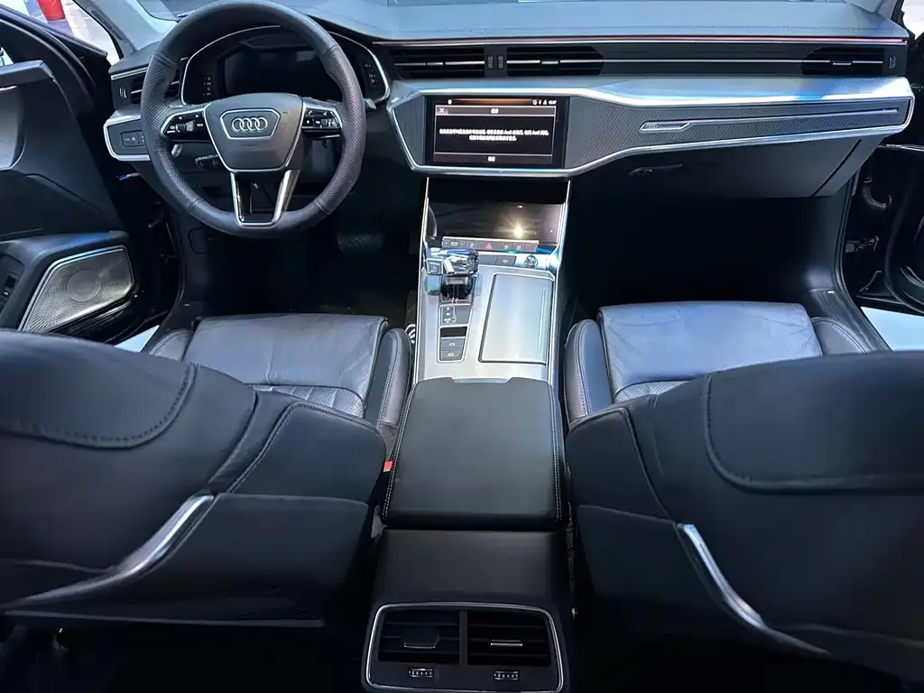 Audi A6L 2021 из CN, фото 2