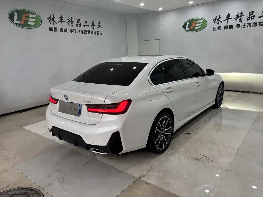 BMW 3 Series 2025 из CN, фото 6