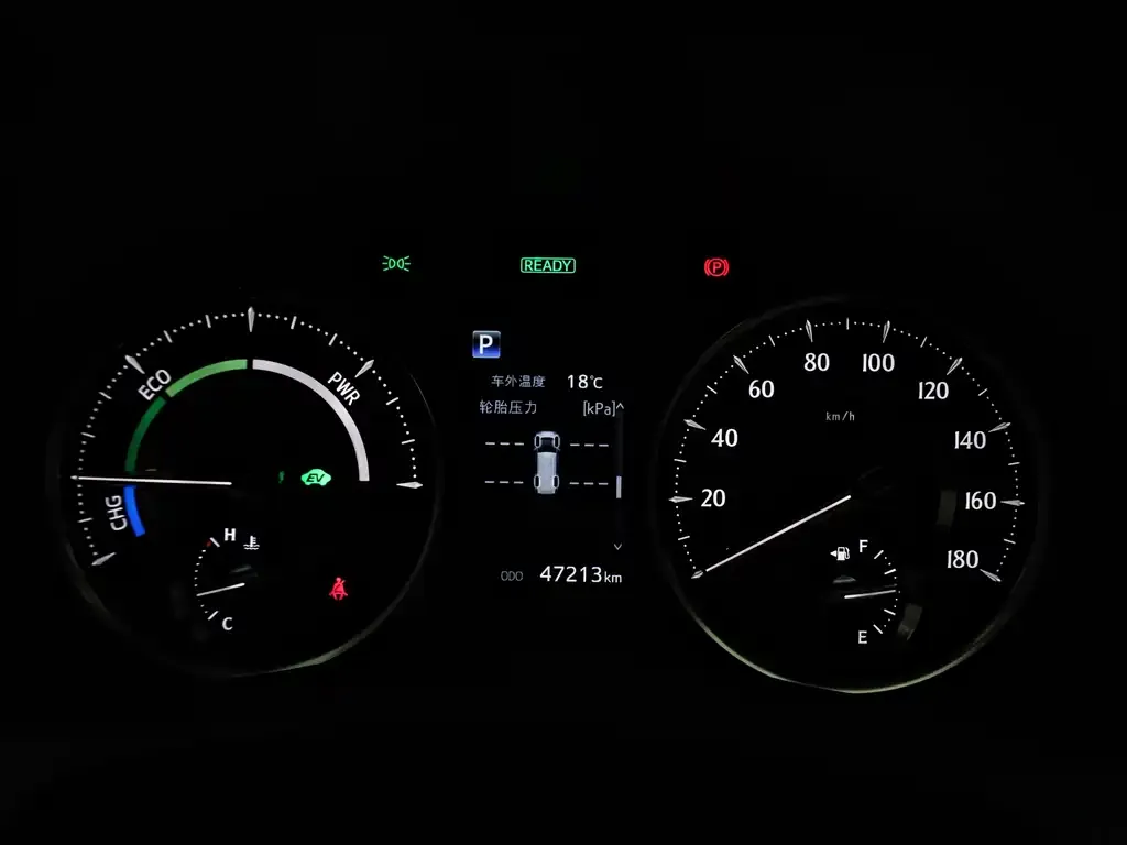 Toyota Vellfire 2023 из CN, фото 7