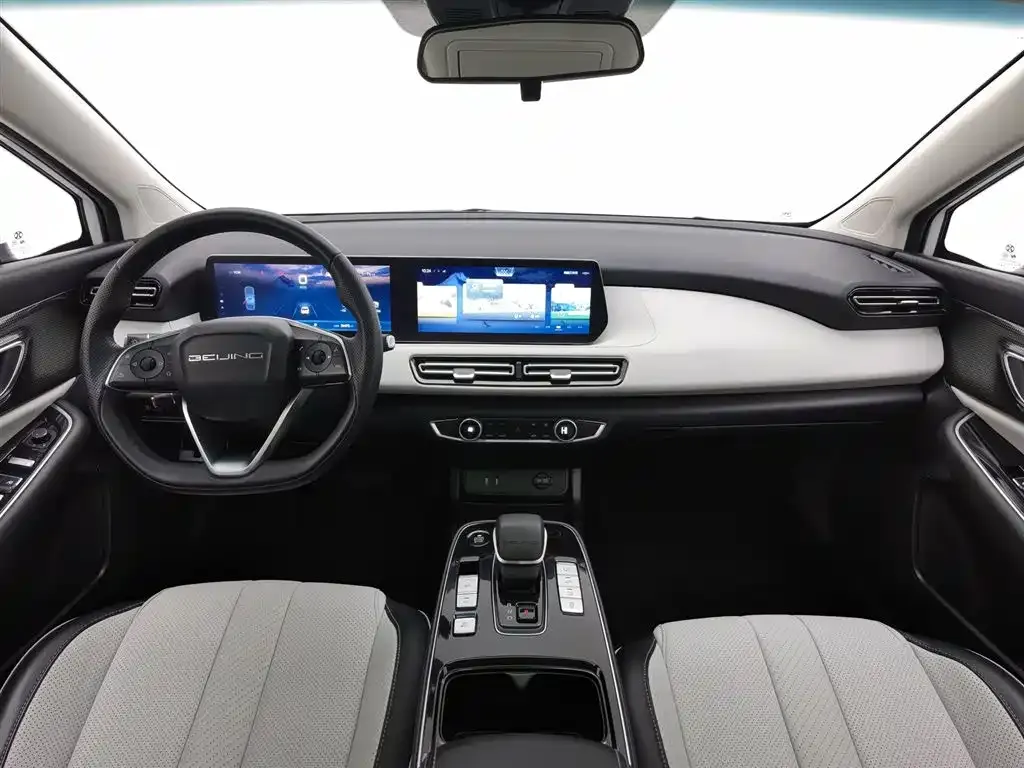 BAIC EU5 Plus 2023 из CN, фото 10