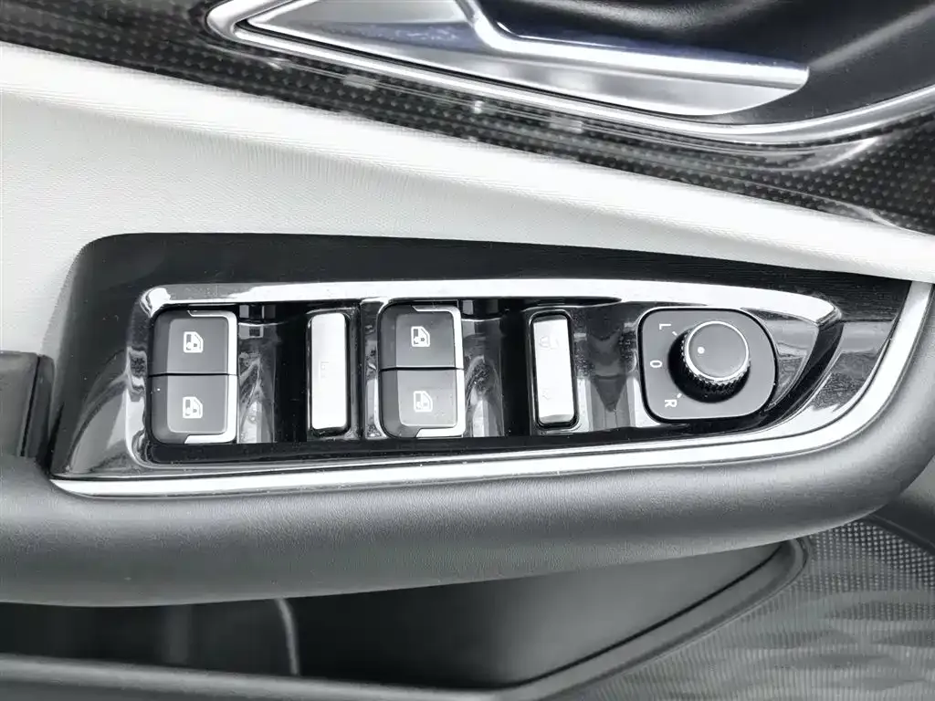 BAIC EU5 Plus 2023 из CN, фото 9
