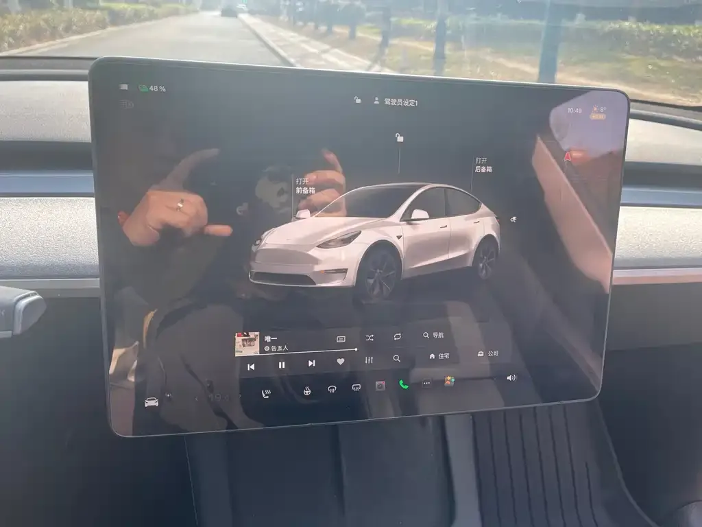 Tesla Model Y — фото 2