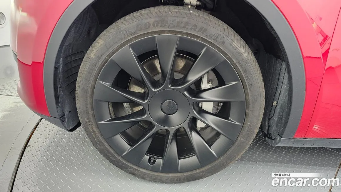 Tesla Model Y 2024 из KR, фото 7