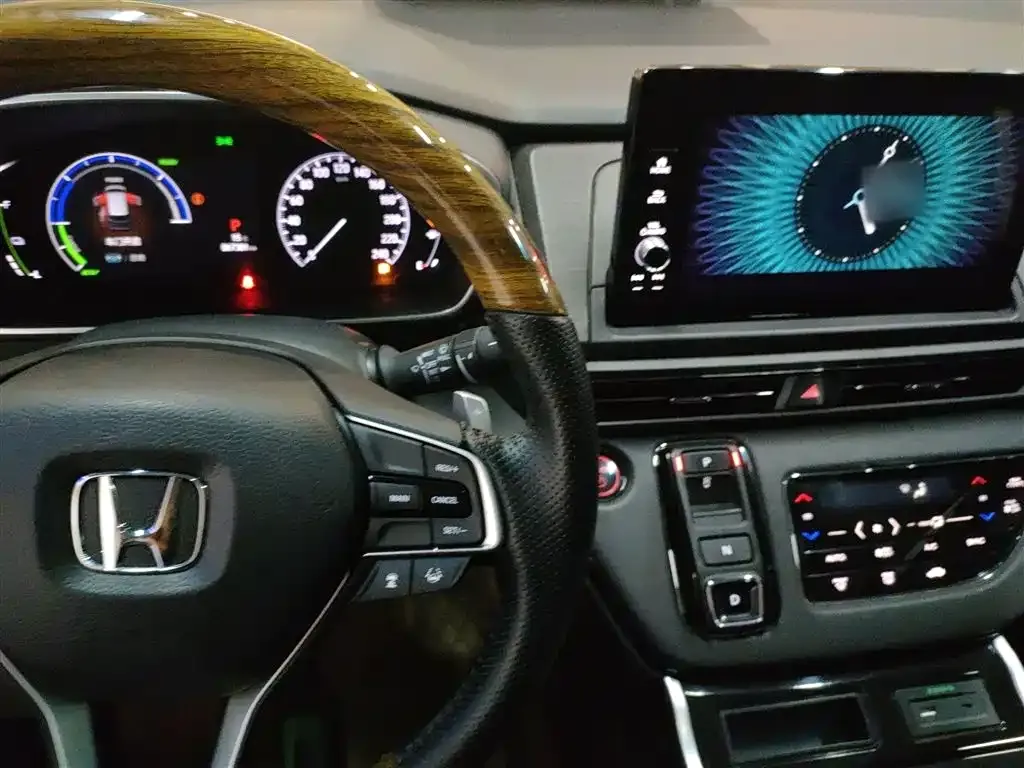 Honda Elysion 2022 из CN, фото 4