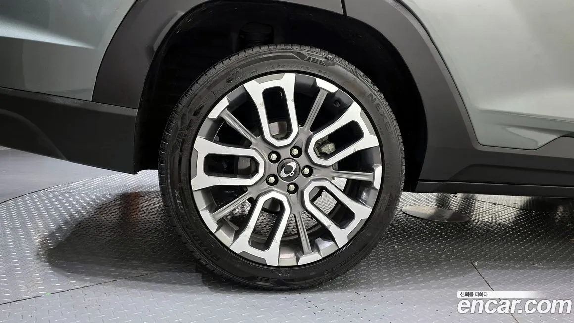 KG Mobility (Ssangyong) Torres — фото 9