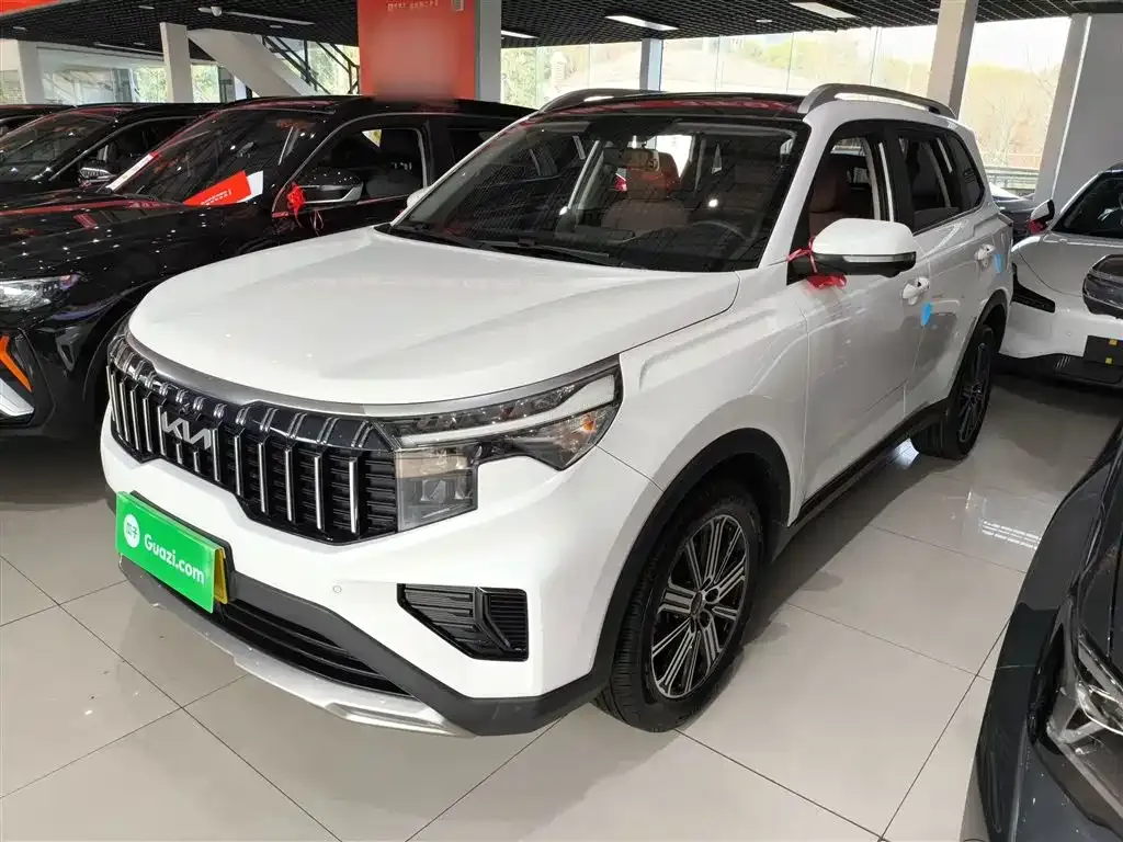 Kia Sportage 2023 из CN, фото 2