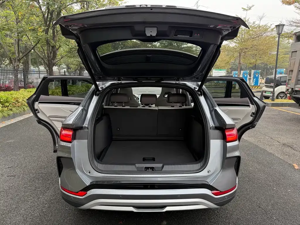 BYD PLUS New Energy 2025 из CN, фото 8