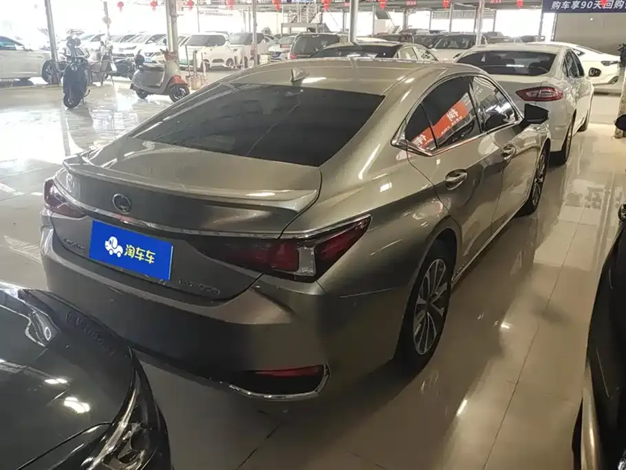 Lexus ES 2022 из CN, фото 9