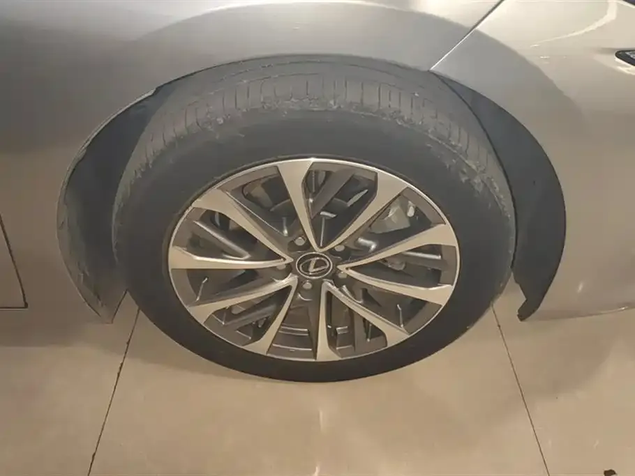 Lexus ES 2022 из CN, фото 7