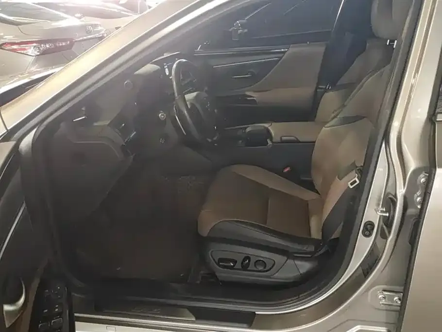 Lexus ES 2022 из CN, фото 6