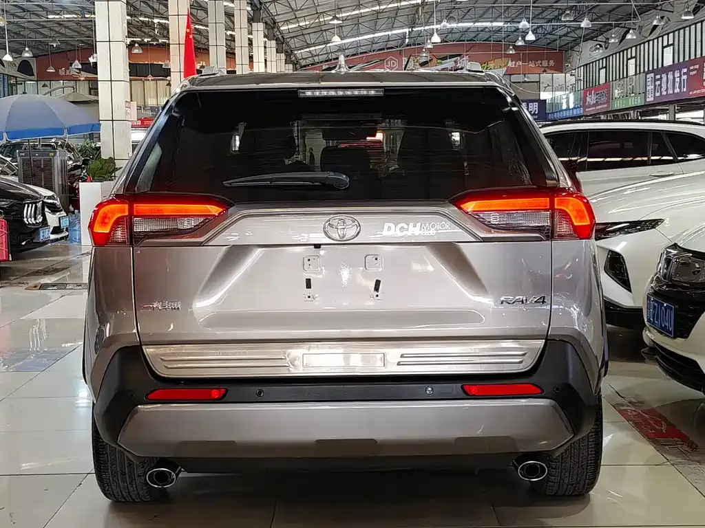 Toyota RAV4 2021 из CN, фото 10