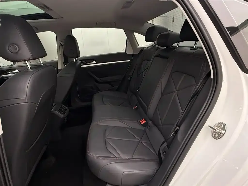 Volkswagen Lavida 2024 из CN, фото 3