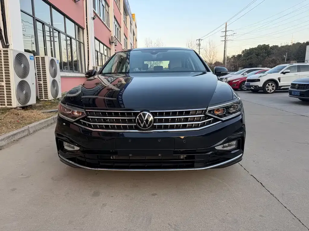 Volkswagen Magotan 2023 из CN, фото 1