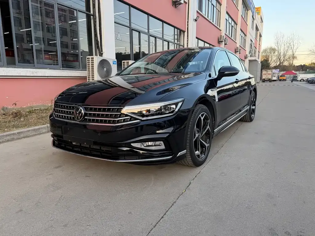 Volkswagen Magotan 2023 из CN, фото 6