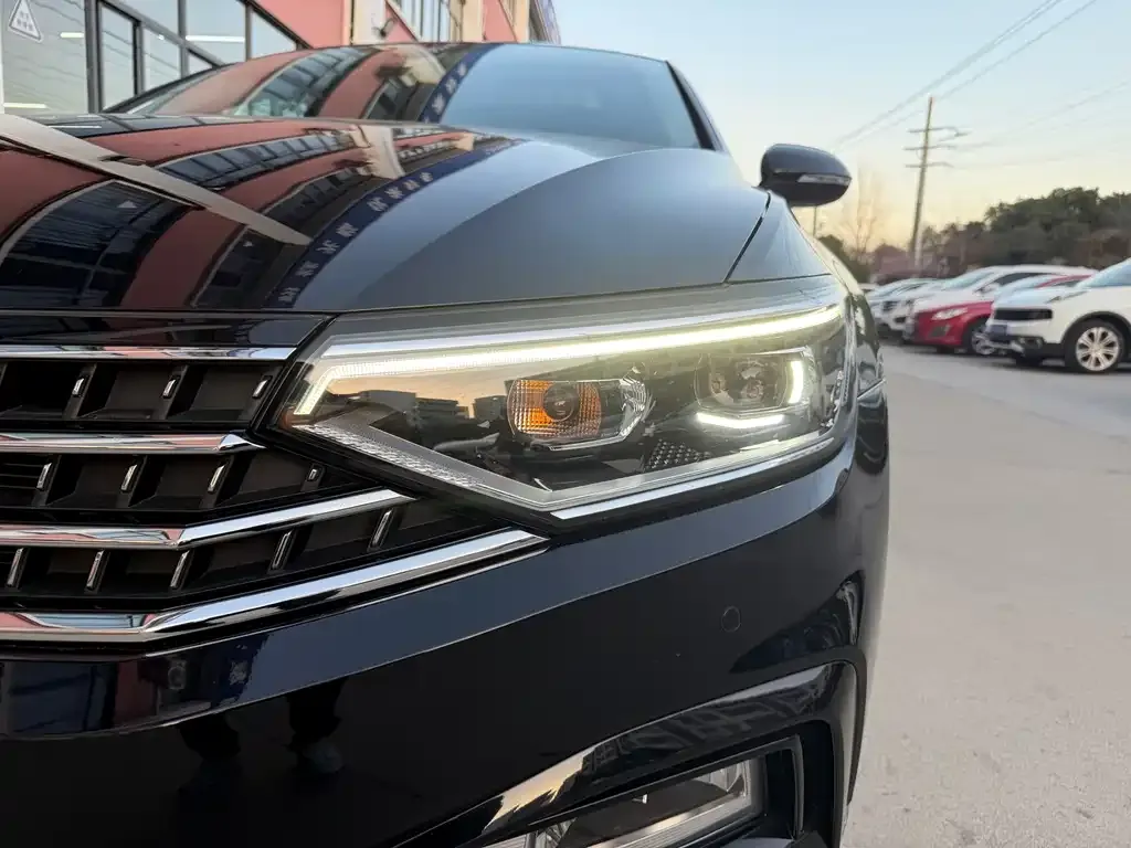 Volkswagen Magotan 2023 из CN, фото 9