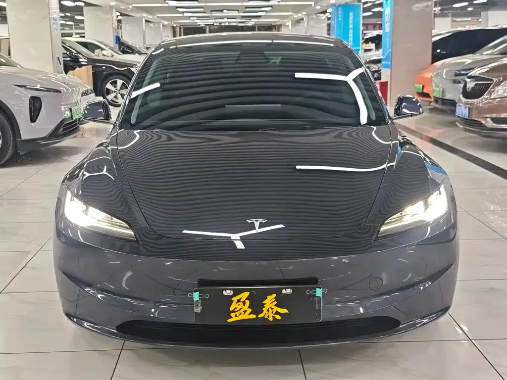 Tesla Model 3 2025 из CN, фото 10